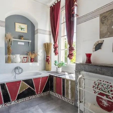 בית כפרי Saint-just-luzac Chateau Sleeps 15 Pool Wifi *