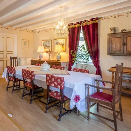 Saint-just-luzac Chateau Sleeps 15 Pool Wifi בית כפרי Saint-Just-Luzac