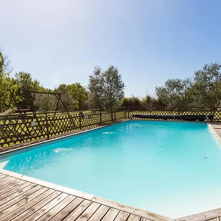 Saint-just-luzac Chateau Sleeps 15 Pool Wifi * Saint-Just-Luzac